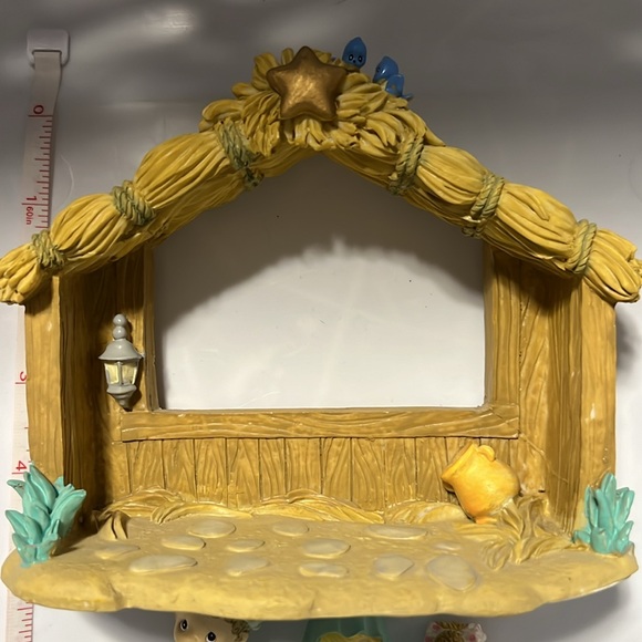 Precious Moments 2005 ceramic vintage 4 piece nativity set excellent used cond - Picture 2 of 3